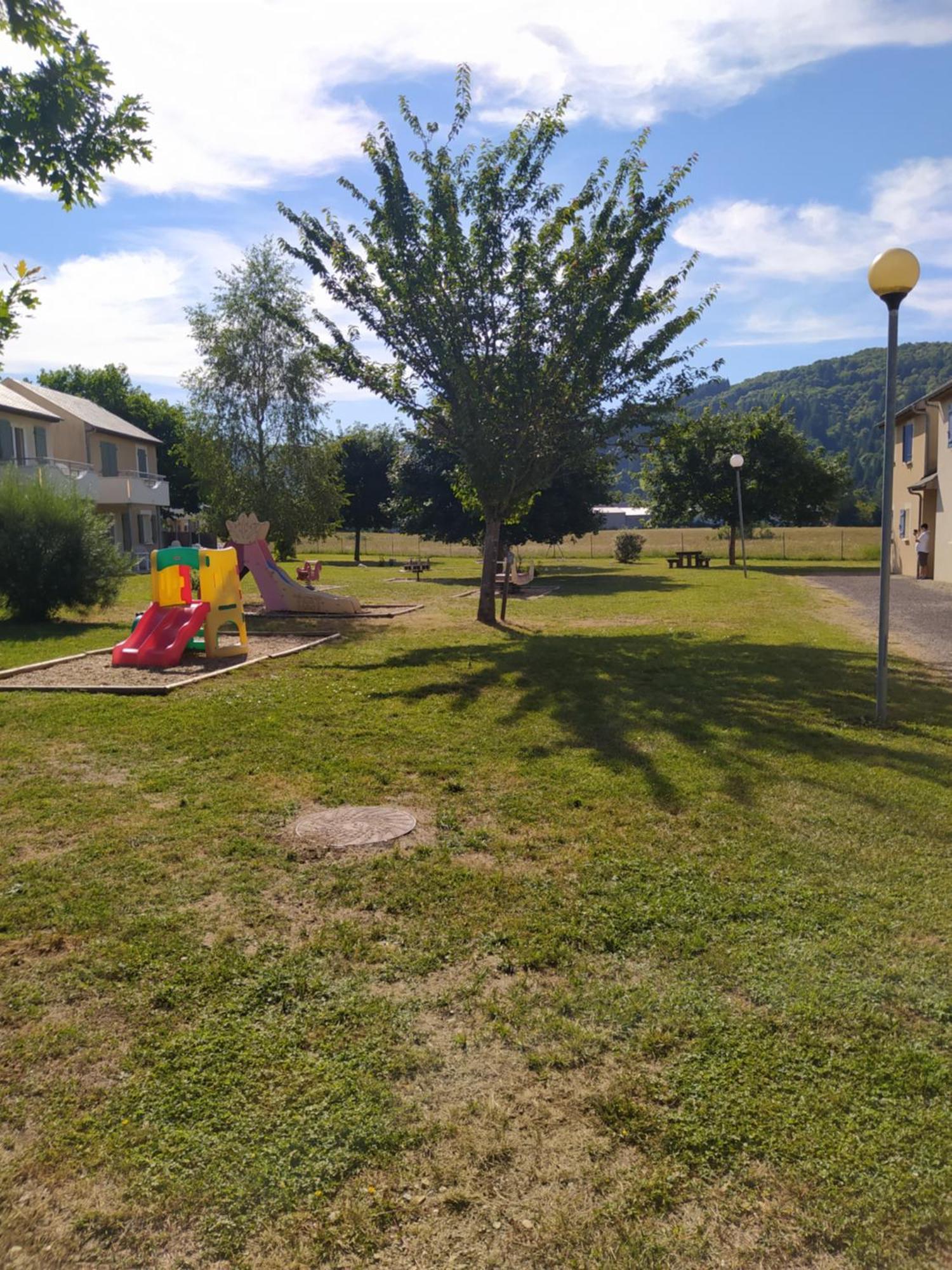 Goelia34 Daire Saint-Geniez-dʼOlt Dış mekan fotoğraf